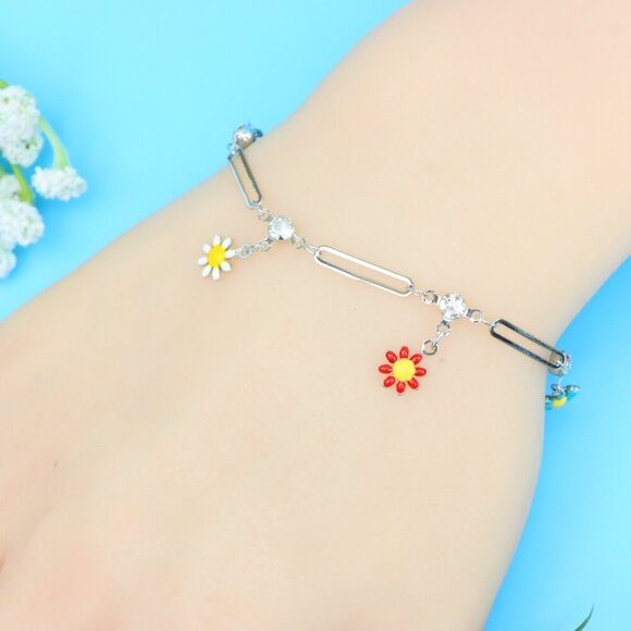 Chic & Stylish Bracelet – A Thoughtful Gift for Women and Girls, DYC1071 - Picture 1 of 9